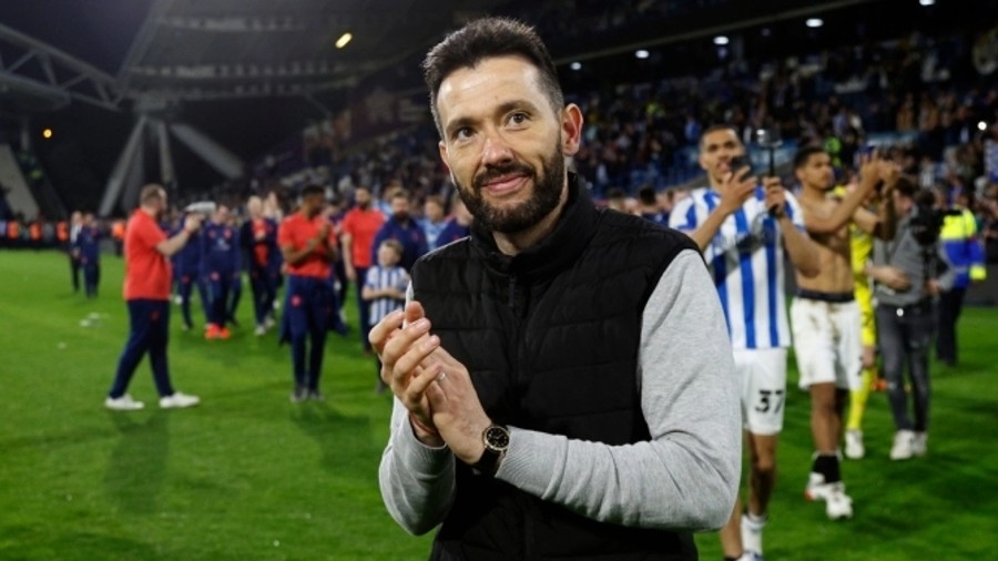 Ολυμπιακός: Η πρώτη ομιλία του Κορμπεράν και η τριάδα στην άμυνα