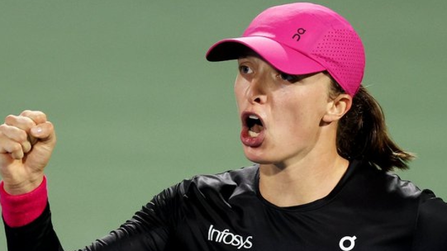 «Σβηστή» νίκη για Σφιόντεκ, στο 1.75 από το Pamestoixima.gr