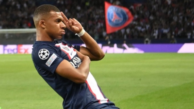 Εμπαπέ - Παρί Σεν Ζερμέν: Διετές τελικά το συμβόλαιο που έχει υπογράψει με τους Παριζιάνους