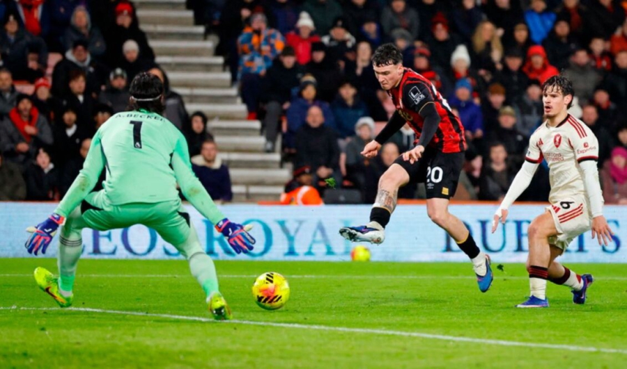 Η Μπόρνμουθ υπέταξε την Λίβερπουλ: Γκολ στο φινάλε και προβληματισμός στους Ρεντς!