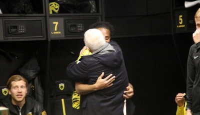 Μελισσανίδης στον Λιβάι μετά το 3-0 με τον Ολυμπιακό: «Παικτάρα είσαι!» (video)