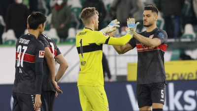 Βόλφσμπουργκ – Στουτγκάρδη 0-1: Γενέθλια και… γκολάρα για τον Μαυροπάνο! (video)