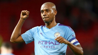 Μάντσεστερ Σίτι: Φεύγει στο τέλος της σεζόν ο Φερναντίνιο