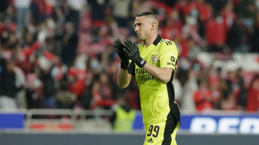 Άγιαξ: «Νούμερο-ένα» μεταγραφικός στόχος ο Βλαχοδήμος!