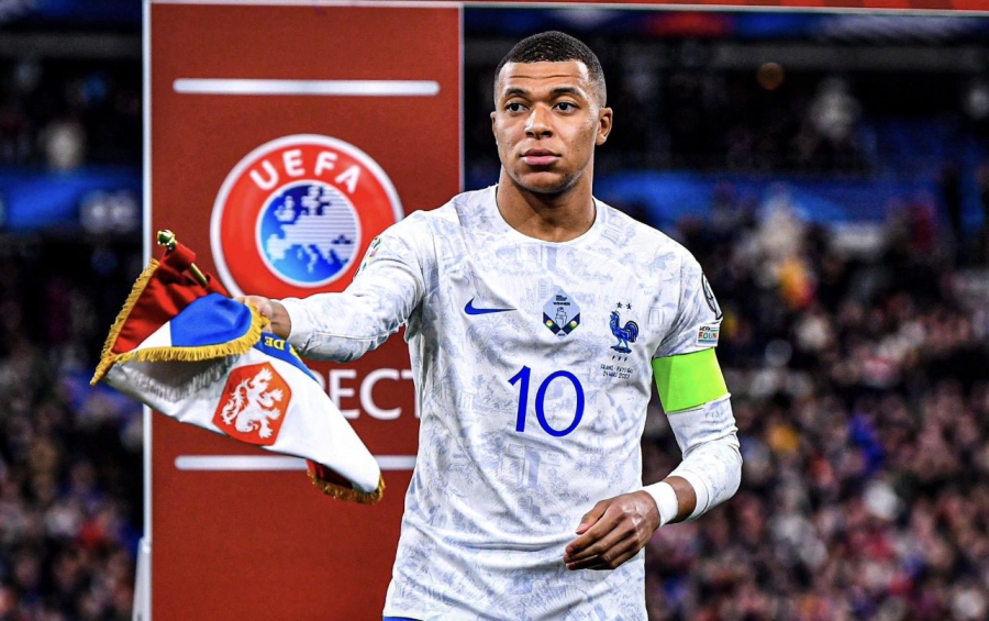 Κιλιάν Εμπαπέ: «Εκτέλεσε» την Εθνική και ξεπέρασε τον θρυλικό Ζιστ Φοντέν