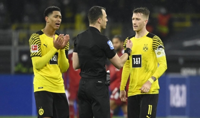 Ντόρτμουντ - Μπάγερν: «Φωνάζει» για τη διαιτησία η Μπορούσια, τη στιγμή που η άμυνά της θυμίζει... ξέφραγο αμπέλι!