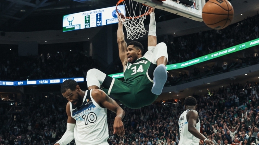 Συμβολική διάκριση: Το Ευρωπαϊκό Κοινοβούλιο βραβεύει τον Αντετοκούνμπο!