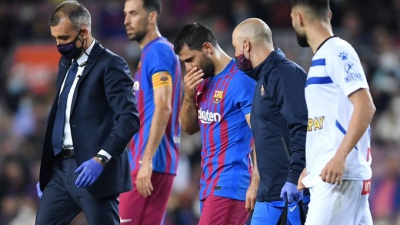 Μπαρτσελόνα: «Εκτός για τρεις μήνες ο Αγουέρο»