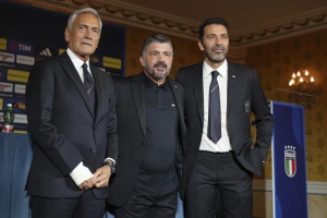 Η εθνική της μοναξιά: «Αυτή την ομάδα ποιος θα την πάρει;» - Αντσελότι και Γκουαρδιόλα αρνούνται την Ιταλία!