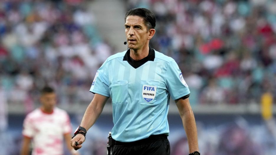 Ο Γερμανός Αϊτεκίν στο ντέρμπι Ολυμπιακός-ΠΑΟΚ