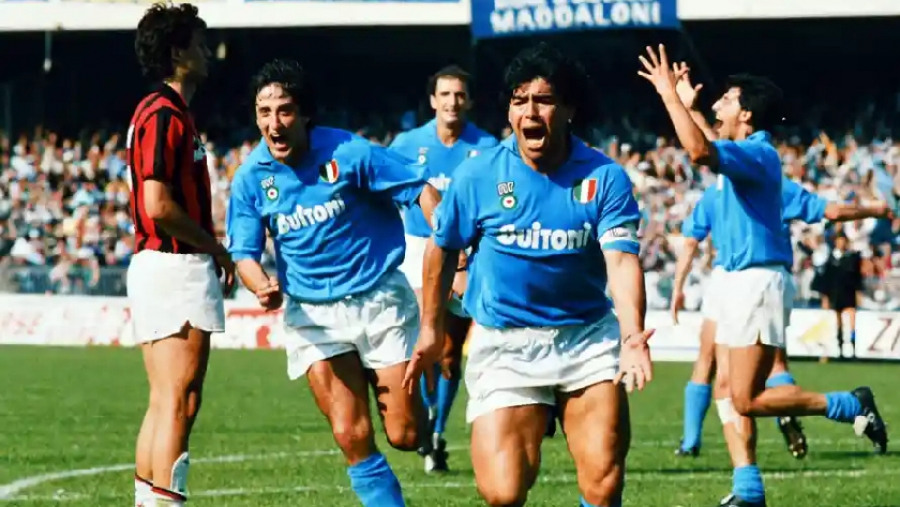 Νάπολι - Μίλαν: Η θρυλική μάχη του «σκουντέτο» το 1988, με πρωταγωνιστές τους Μαραντόνα και Γκούλιτ!