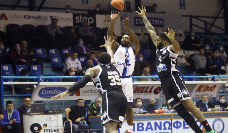 Ο Απόλλωνας απέδρασε από το Ιβανώφειο με 82-81 και από μηχανής θεό τον Μολφέτα!