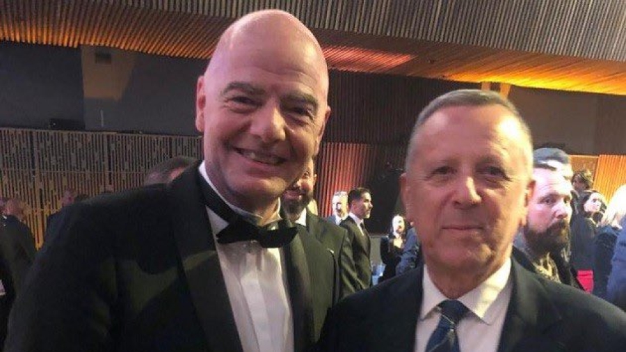 Ο Μπαλτάκος συναντήθηκε με Ινφαντίνο στα βραβεία της FIFA