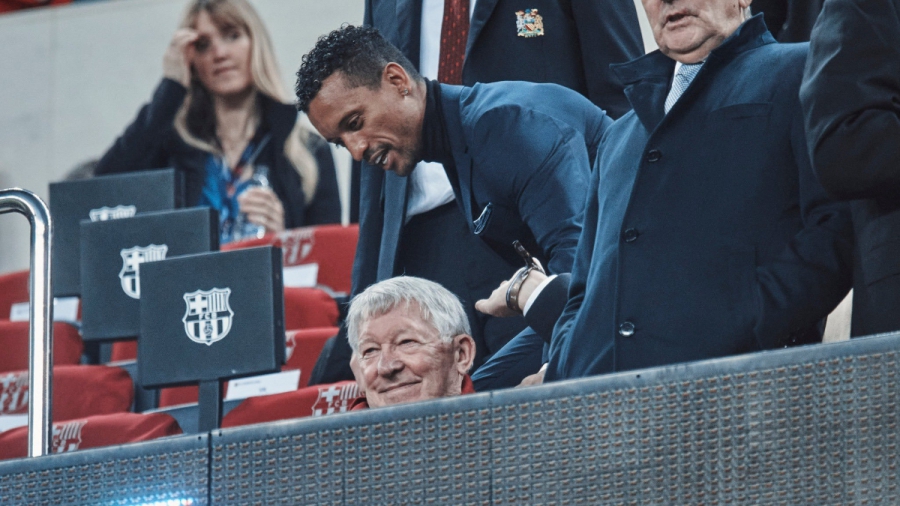 Μπαρτσελόνα - Μάντσεστερ Γιουνάιτεντ: Στο Κάμπ Νόου ο Σερ Άλεξ Φέργκιουσον παρέα με τον Νάνι!