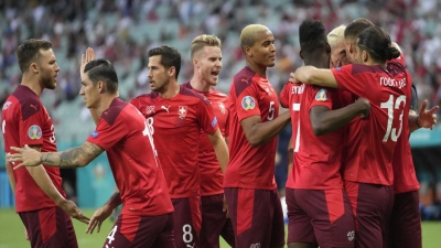 Προκριματικά Παγκοσμίου Κυπέλλου 2022: «Χτύπησε» με Τσούμπερ και Φάσναχτ η Ελβετία στις καθυστερήσεις των ημιχρόνων, 2-0 τη Βόρεια Ιρλανδία! (video)