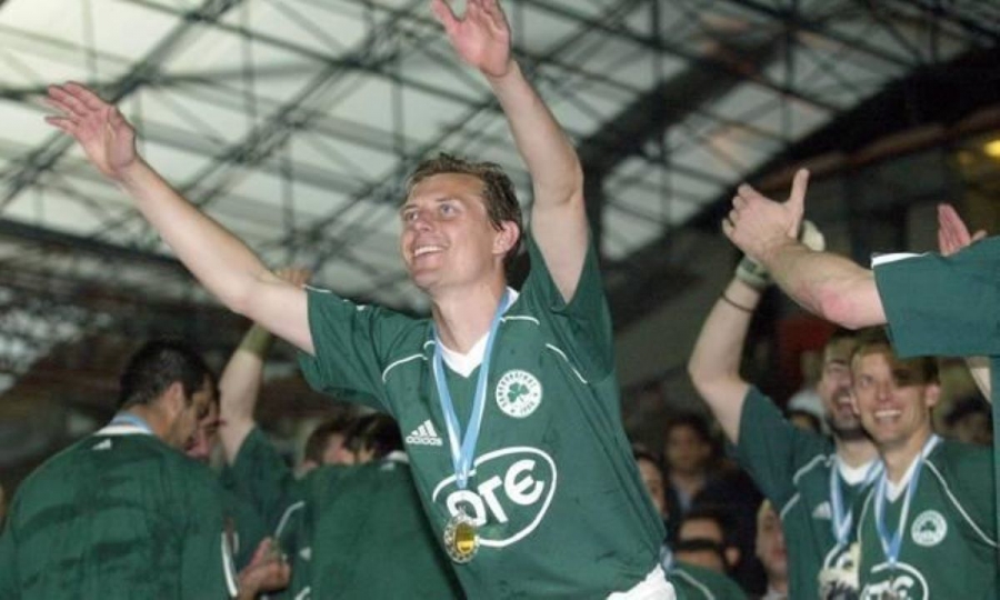 Ο Γιαν Μικάελσεν στο BN Sports: «Όλα ανοιχτά αν περάσει η Δανία- Κίνδυνος οι αντεπιθέσεις των Τσέχων- Η Αγγλία το μεγάλο φαβορί!»