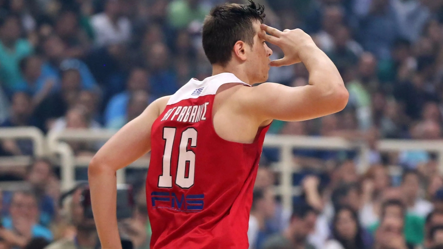 Ο Αγραβάνης του «δεν θα πήγαινα ποτέ στον Παναθηναϊκό» στα πράσινα!