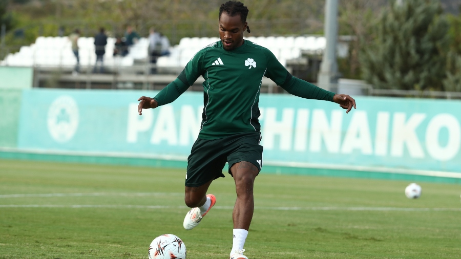 Ο λόγος που δεν αγωνίστηκε ο Ρενάτο Σάντσες με την Γκόου Αχέντ Ιγκλς