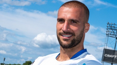 Ανακοινώθηκε από την Τσβόλε ο Βέλλιος