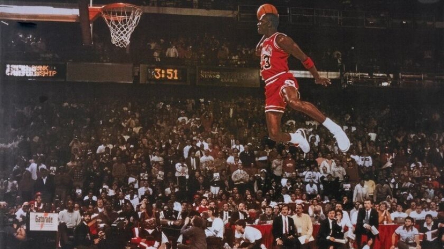 ΝΒΑ: Το βραβείο του MVP της σεζόν θα φέρει το όνομα του Μάικλ Τζόρνταν