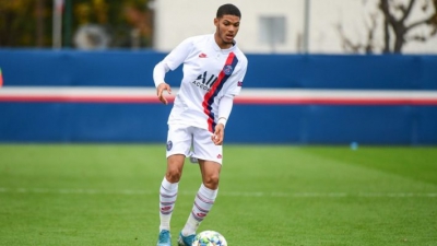 Ολυμπιακός: Στο τραπέζι και άλλο ταλέντο της Παρί Σεν Ζερμέν (video)