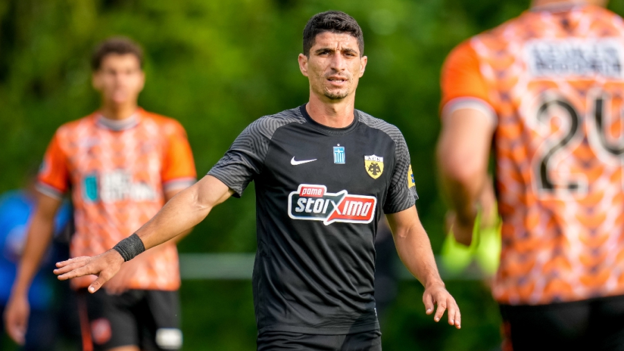 ΑΕΚ: Δεν προπονήθηκαν Μάνταλος, Γκατσίνοβιτς