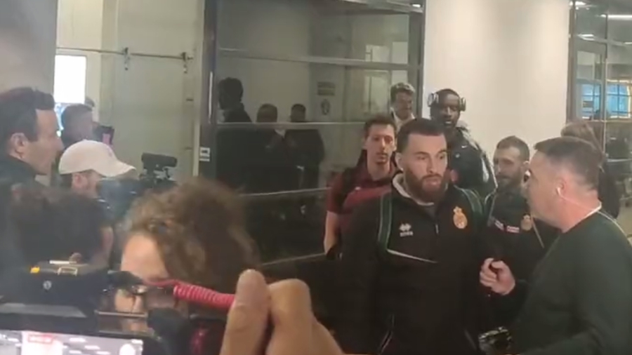 Όλα τα «φώτα» στον Μάικ Τζέιμς στην άφιξη της Μονακό! (video)