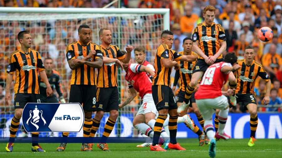 «Περίμενέ τον, θα κάνει βήμα μπροστά»: Ο Αρσέν Βενγκέρ έδωσε με μία ατάκα, ένα Κύπελλο στην Άρσεναλ! (video)