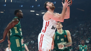 Ολυμπιακός: Με Μιλουτίνοφ κόντρα στην Μπάγερν Μονάχου