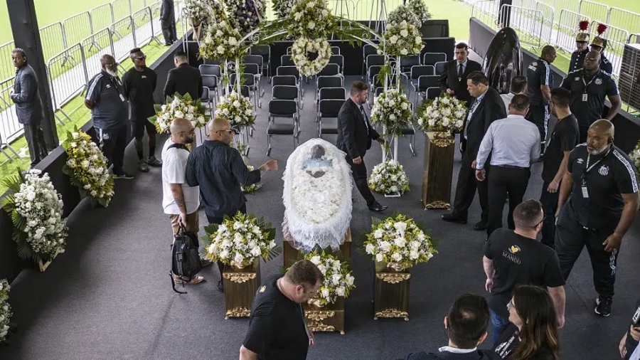 Live streaming το «αντίο» στον Πελέ! (video)