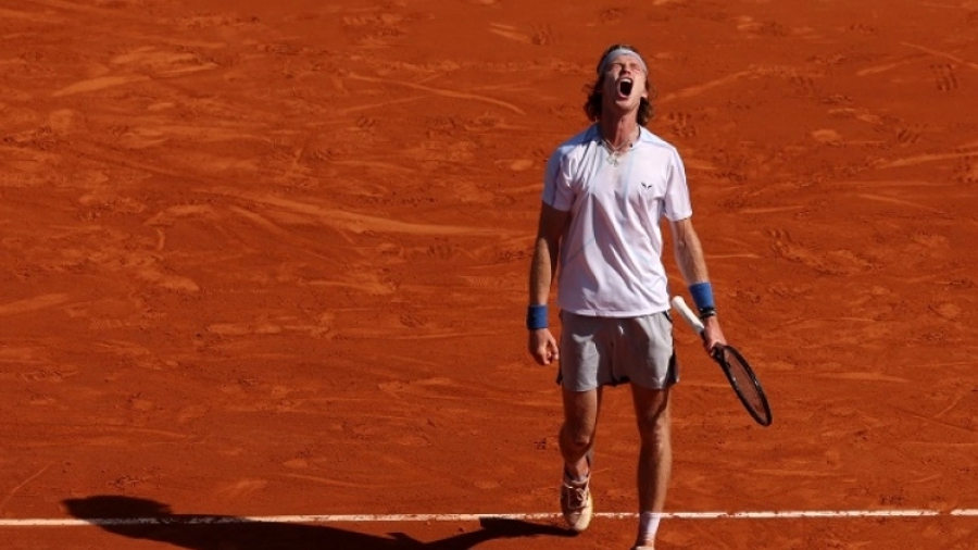 Μόντε Κάρλο: Τα... χρειάστηκαν αλλά συνεχίζουν Ρούμπλεφ και Ζβέρεφ!