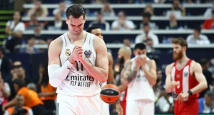 Χεζόνια: «Χάλια, απογοήτευση, τους είχαμε - Το χρησιμοποιούμε κι επιστρέφουμε!»