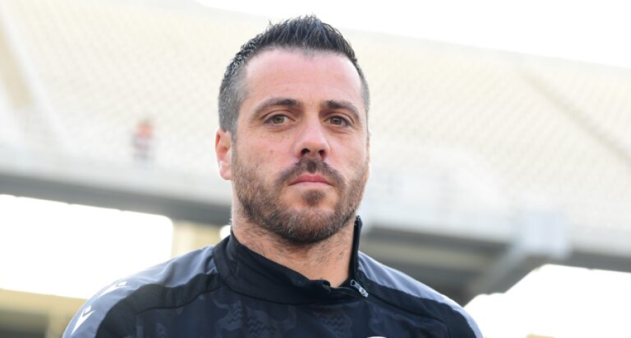 Βιεϊρίνια: «Να παίξουμε ενωμένοι σαν οικογένεια από το πρώτο ως το τελευταίο λεπτό!»