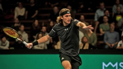 «Κυρίαρχος» Τσιτσιπάς πέρασε το εμπόδιο του Ίμερ (2-0 σετ) και προκρίθηκε στα ημιτελικά του Όπεν της Στοκχόλμης! (video)