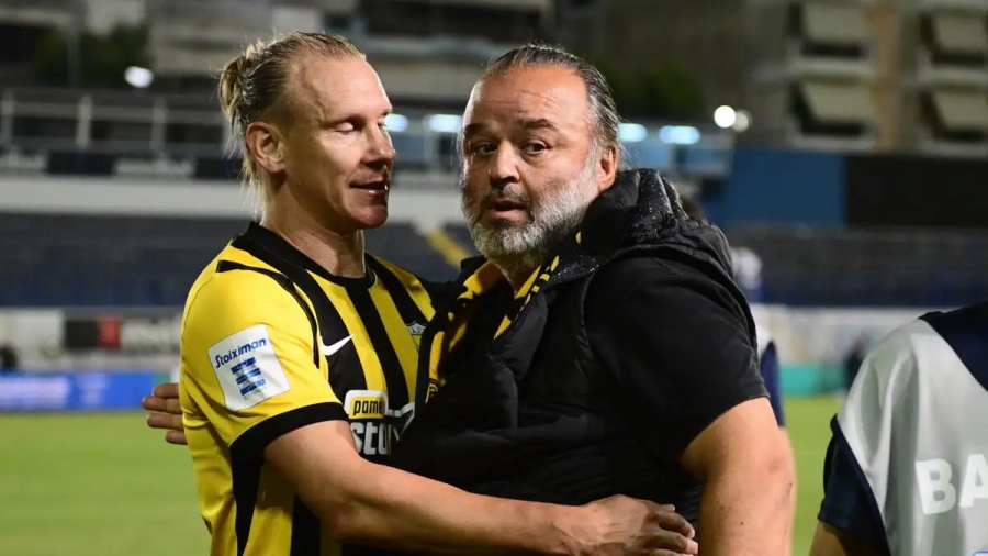 Φωνάζει η ΑΕΚ για τη διαιτησία - Στο στόχαστρο Λανουά και Σιδηρόπουλος!