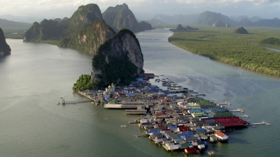 Γκολ, ντρίμπλες και ψαλιδάκια στη μέση του ωκεανού!