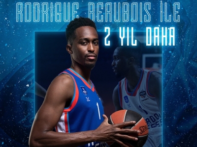 Αναντολού Εφές: Ανανέωσε και ο Μπομπουά με τους πρωταθλητές Ευρώπης!