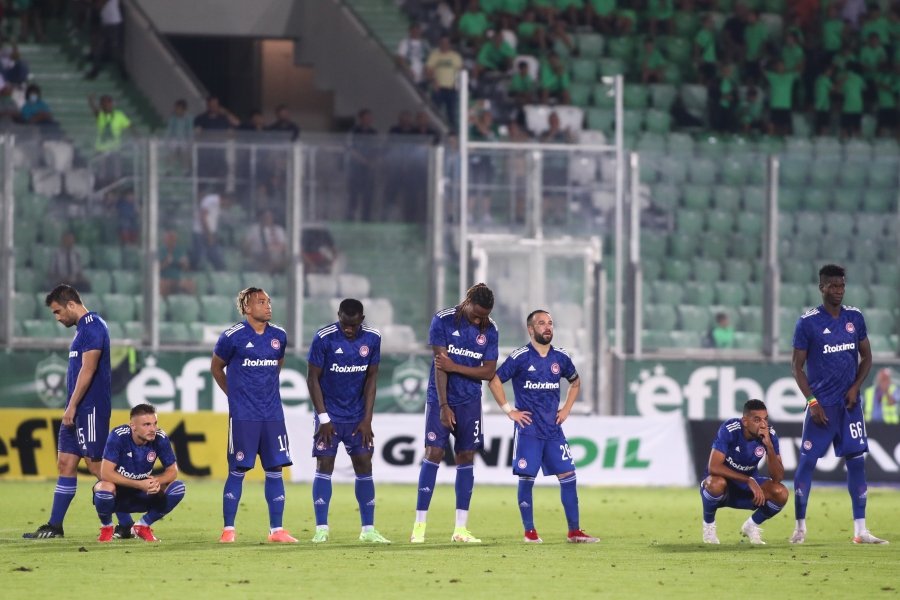 Πλέον και ο Ολυμπιακός στη λίστα των ελληνικών ομάδων που τελείωσαν με «δάκρυα» στα πέναλτι