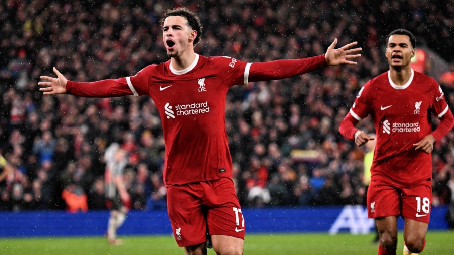 «Τρελό» σενάριο για ενδιαφέρον της Άρσεναλ για τον Κέρτις Τζόουνς – Θέλει και Βλάχοβιτς!