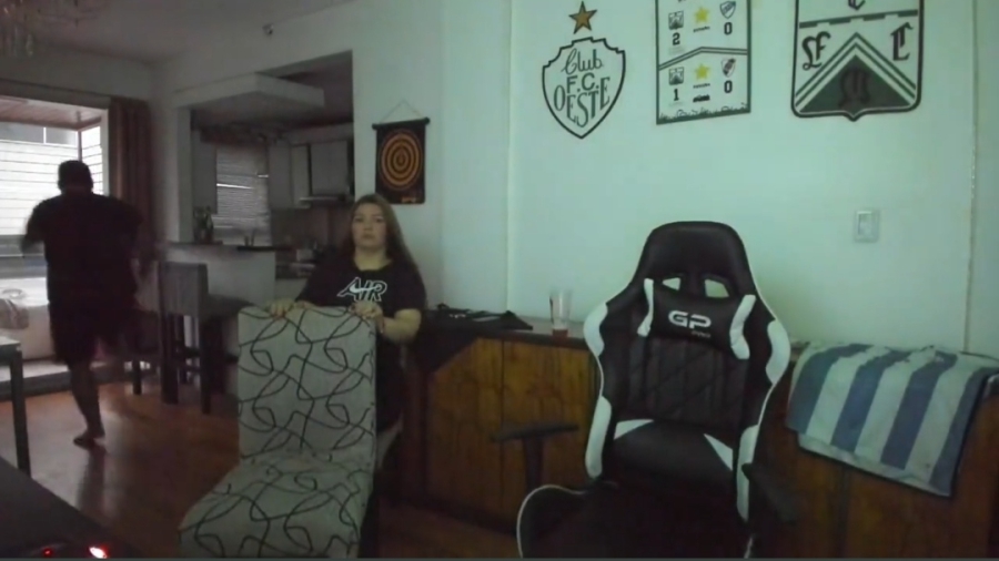 «Θεούλης» Αργεντινός, έσπασε την μπαλκονόπορτα του σπιτιού του στο πέναλτι του Λαουτάρο! (video)