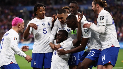 Γαλλία - Ολλανδία 2-0: Φοβερό ξεκίνημα, με δύο γκολ σε οκτώ λεπτά! (video)
