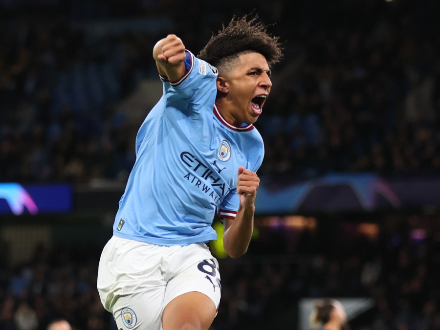 Μάντσεστερ Σίτι - Σεβίλλη 1-1: «Ιστορικό» γκολ με τον 17αχρονο Λιούις! (video)