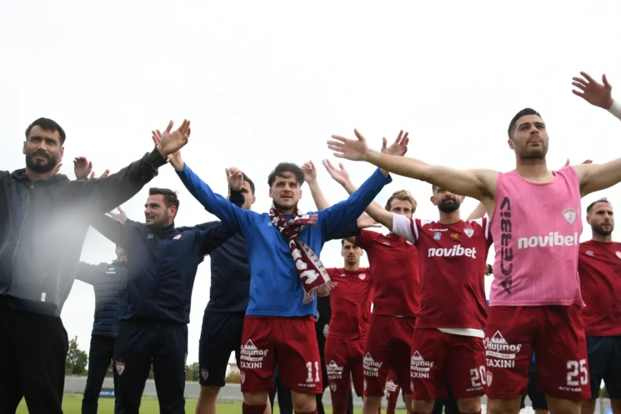 «Σούζα το αλογάκι»: Η Λάρισα κέρδισε τον Καμπανιακό και από του χρόνου θα «καλπάζει» στην Super League! (video)