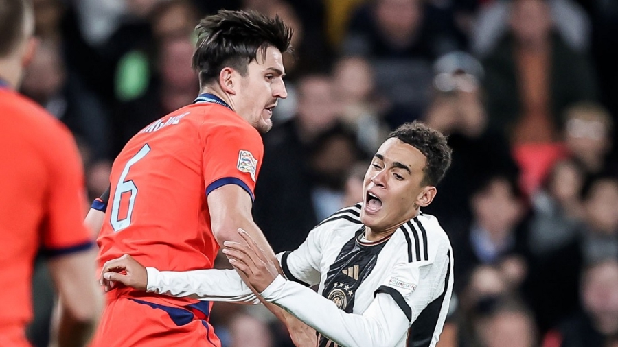 Απολογήθηκε ο Μαγκουάιρ: «Λάθη θα γίνονται πάντα»