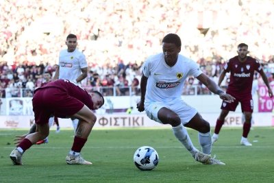 Αήττητη, αλλά κάτι... (ξ)έχασε: Στην κορυφή ως ισόβαθμη η ΑΕΚ, άφησε δύο βαθμούς στη Λάρισα!