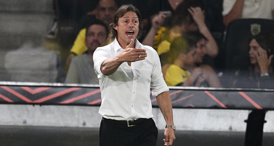 Αλμέιδα για την ευκαιρία του Γιόνσον: «Εγώ θα έκανα... τάκλιν!»