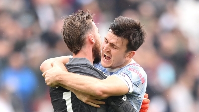 PREMIER LEAGUE: Σκόραρε ο Ρονάλντο, απέκρουσε πέναλτι στις καθυστερήσεις ο Ντε Χέα, και «δραπέτευσε» με δραματικό τρόπο με 2-1 από την έδρα της Γουέστ Χαμ η Γιουνάιτεντ! (video)