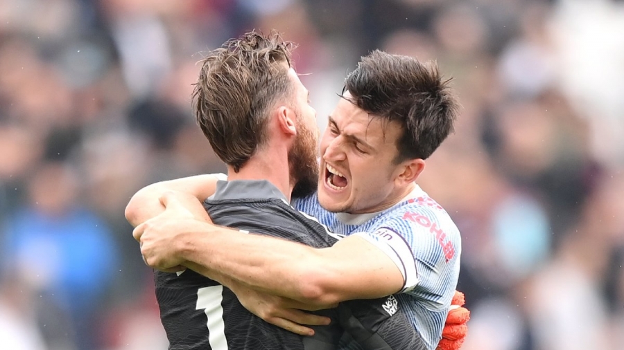 PREMIER LEAGUE: Σκόραρε ο Ρονάλντο, απέκρουσε πέναλτι στις καθυστερήσεις ο Ντε Χέα, και «δραπέτευσε» με δραματικό τρόπο με 2-1 από την έδρα της Γουέστ Χαμ η Γιουνάιτεντ! (video)