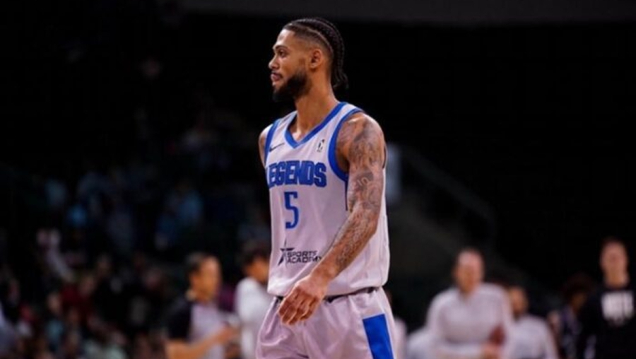 Ο Ντόρσεϊ... ζωγράφισε από το τρίποντο, αλλά οι Τέξας Λέτζεντς ηττήθηκαν (video)