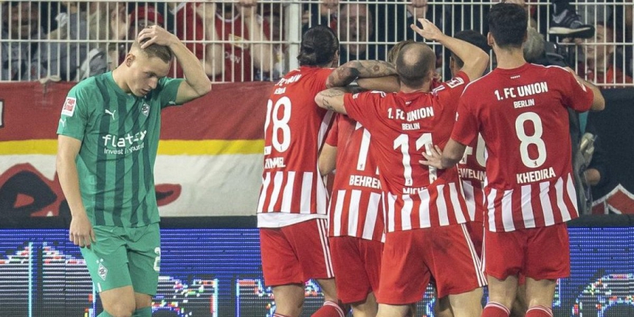 Ουνιόν Βερολίνου – Γκλάντμπαχ 2-1: Ξανά στην κορυφή με… buzzer beater η Ουνιόν!
